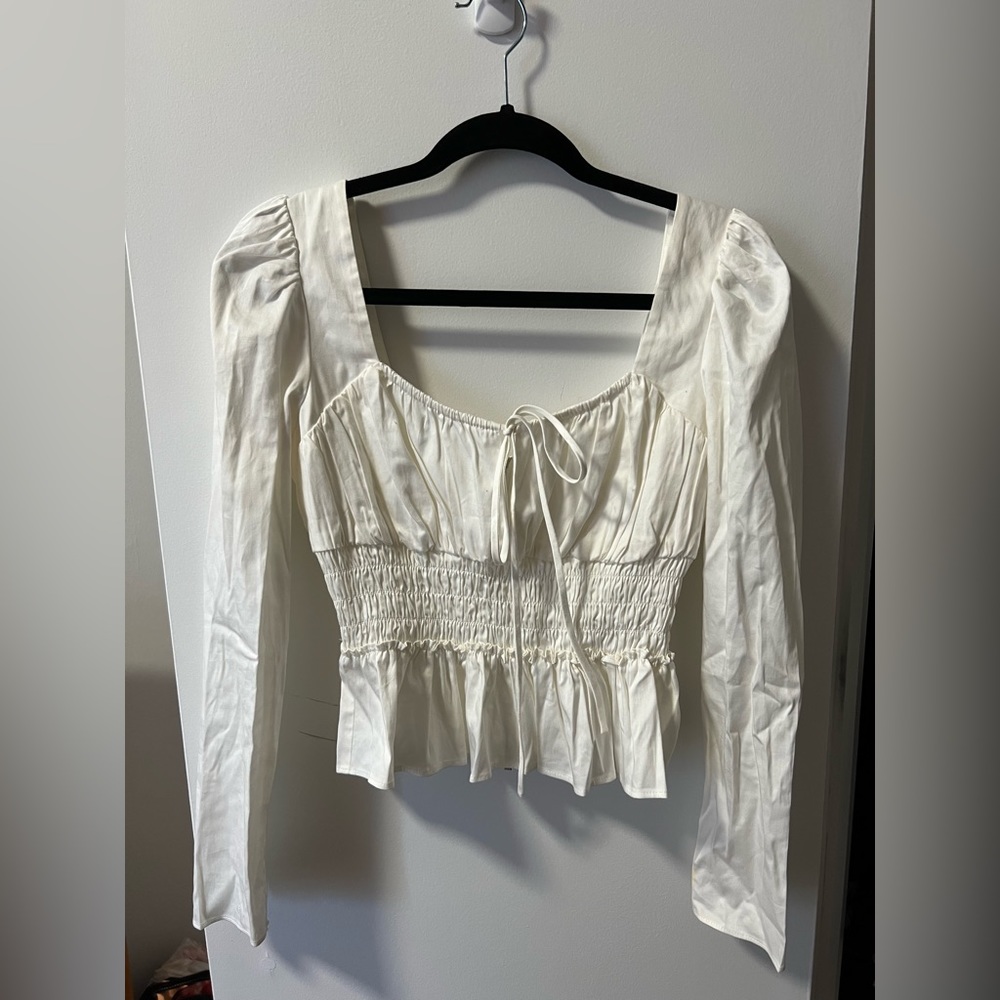 WAYF WHITE TOP. SIZE S. GREAT CONDITION